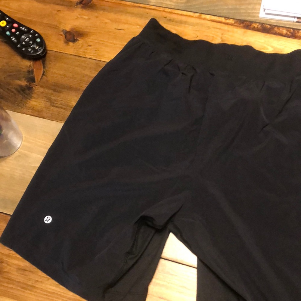 Lululemon mens shorts